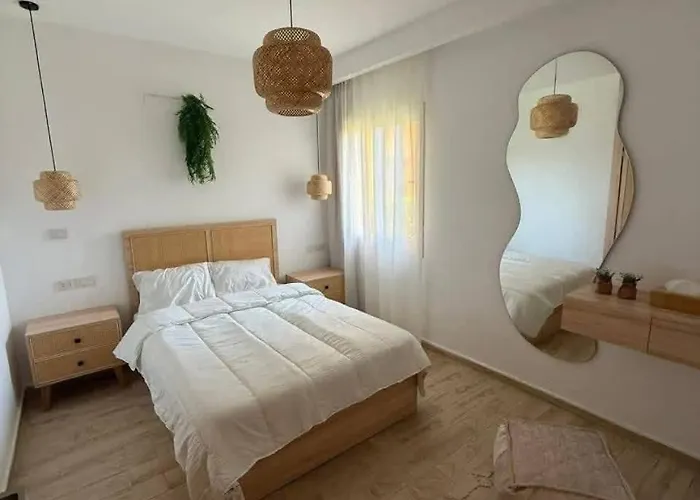 فيلة White الغردقة